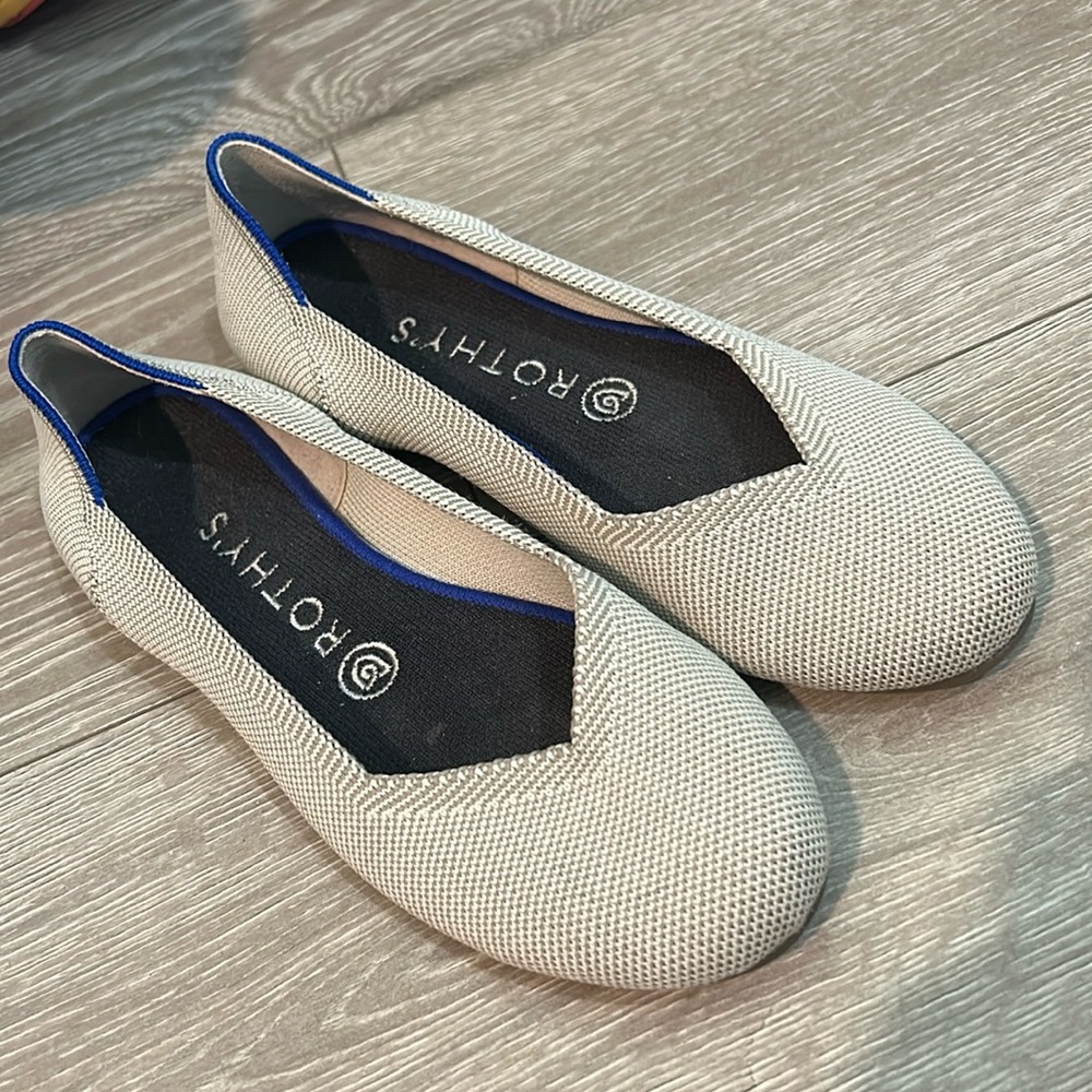 ROTHYS BEIGE SLIPON FLATS